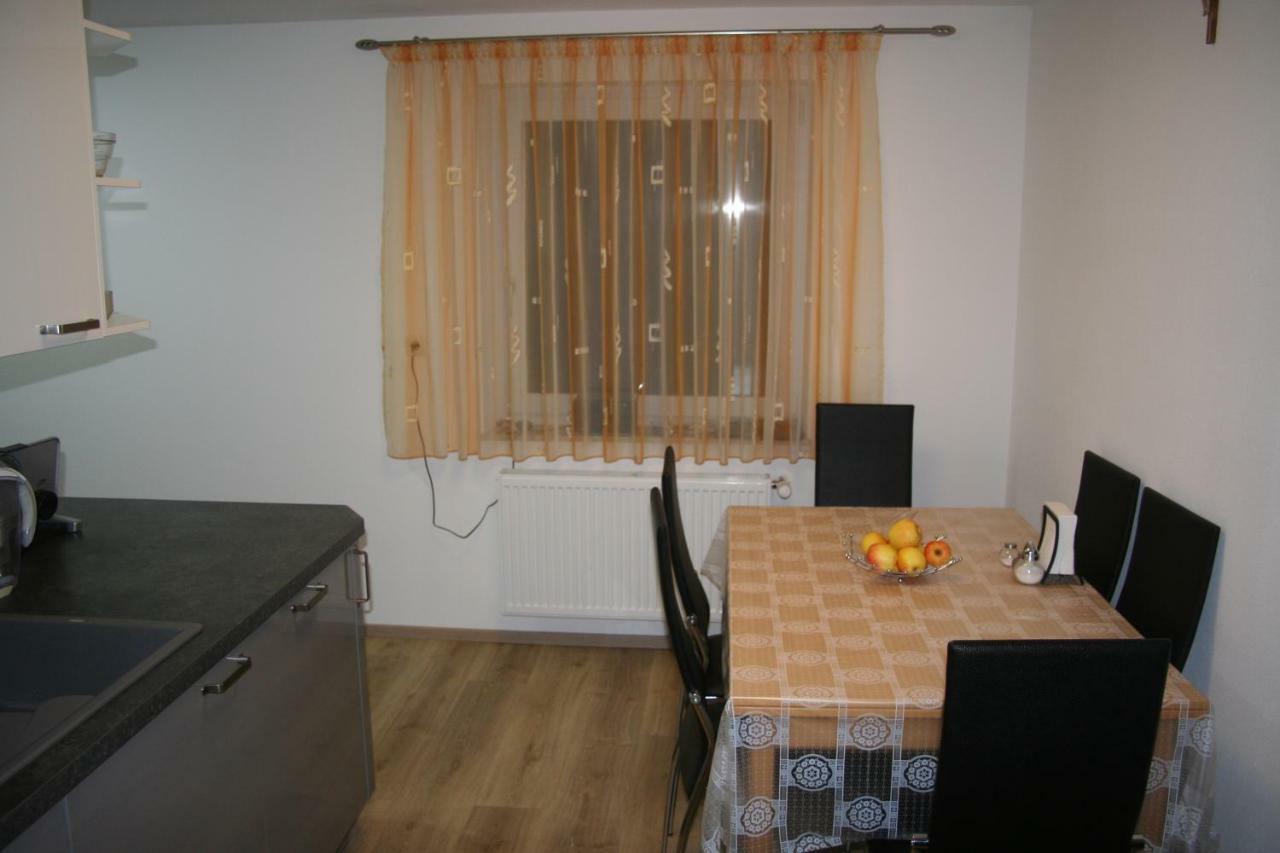 Privat Unterkunft Schreiber Winterbach  المظهر الخارجي الصورة